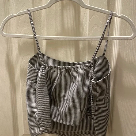 Brandy Melville Blue and white stripped crop tank - Picture 3 of 3